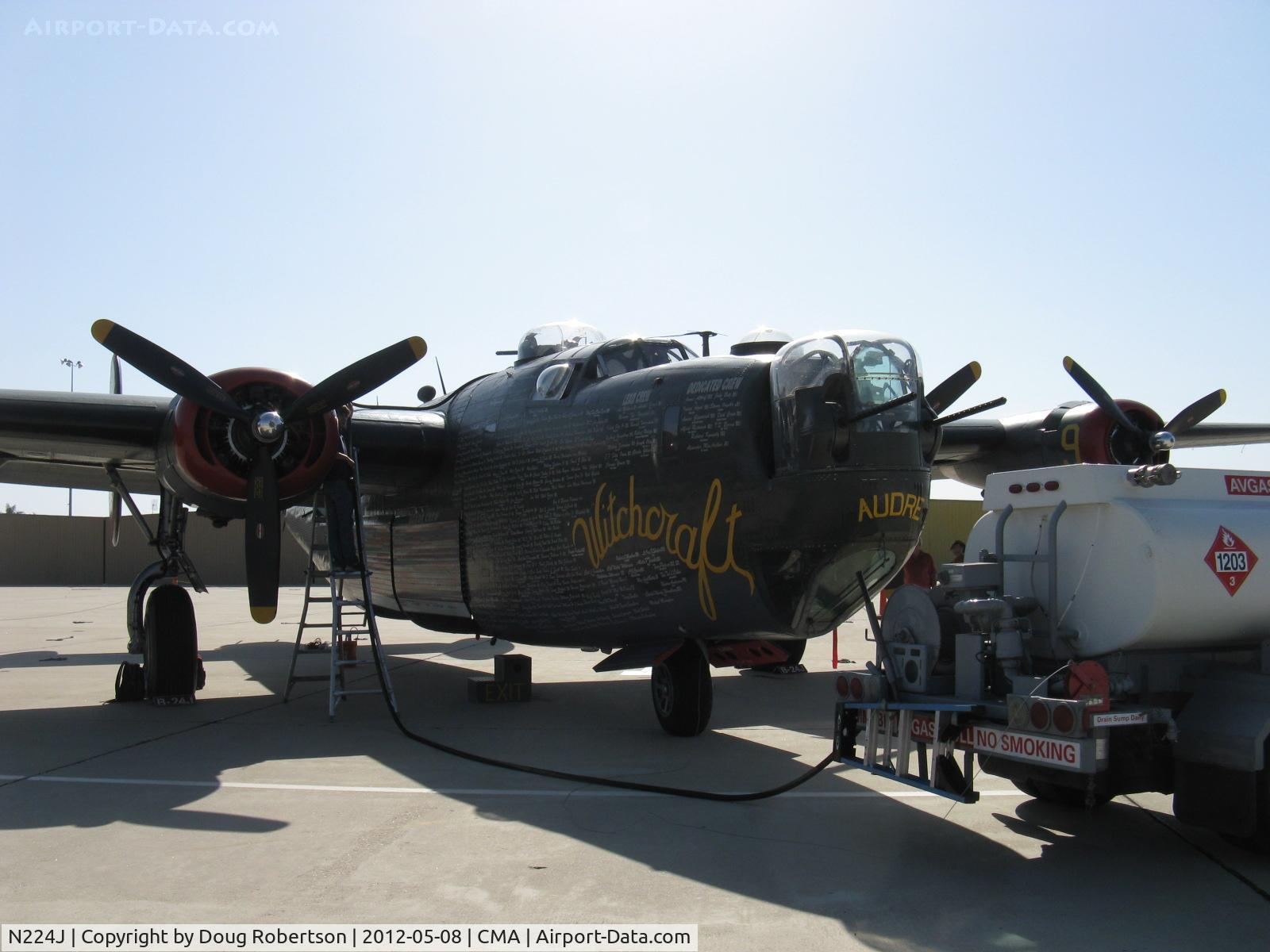 N224J, 1944 Consolidated B-24J-85-CF Liberator C/N 1347 (44-44052), 1944 Consolidated B-24J LIBERATOR 'Witchcraft', the J model most built with 6,678 Js from all 5 production lines-San Diego, Dallas, Ft. Worth, Tulsa & Willow Run, refueling