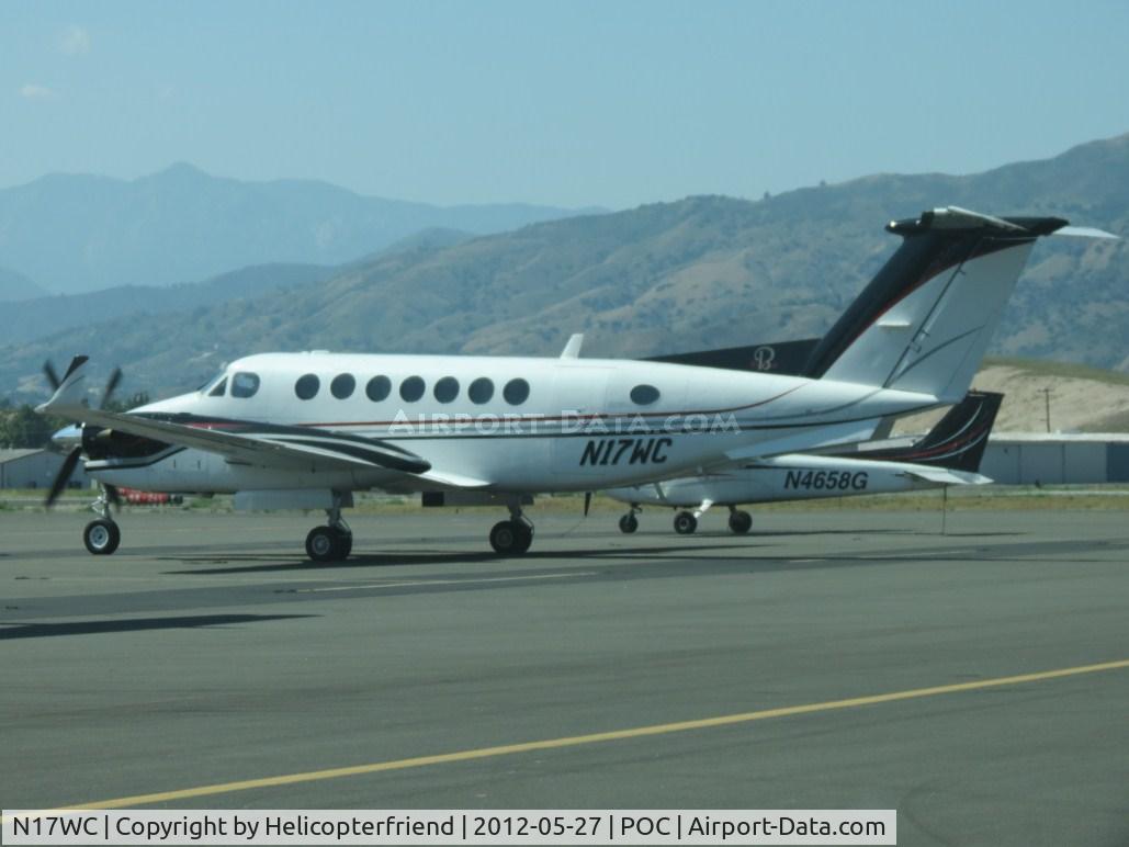 N17WC, 1997 Raytheon Aircraft Company B300 C/N FL-168, Starting up in transient parking