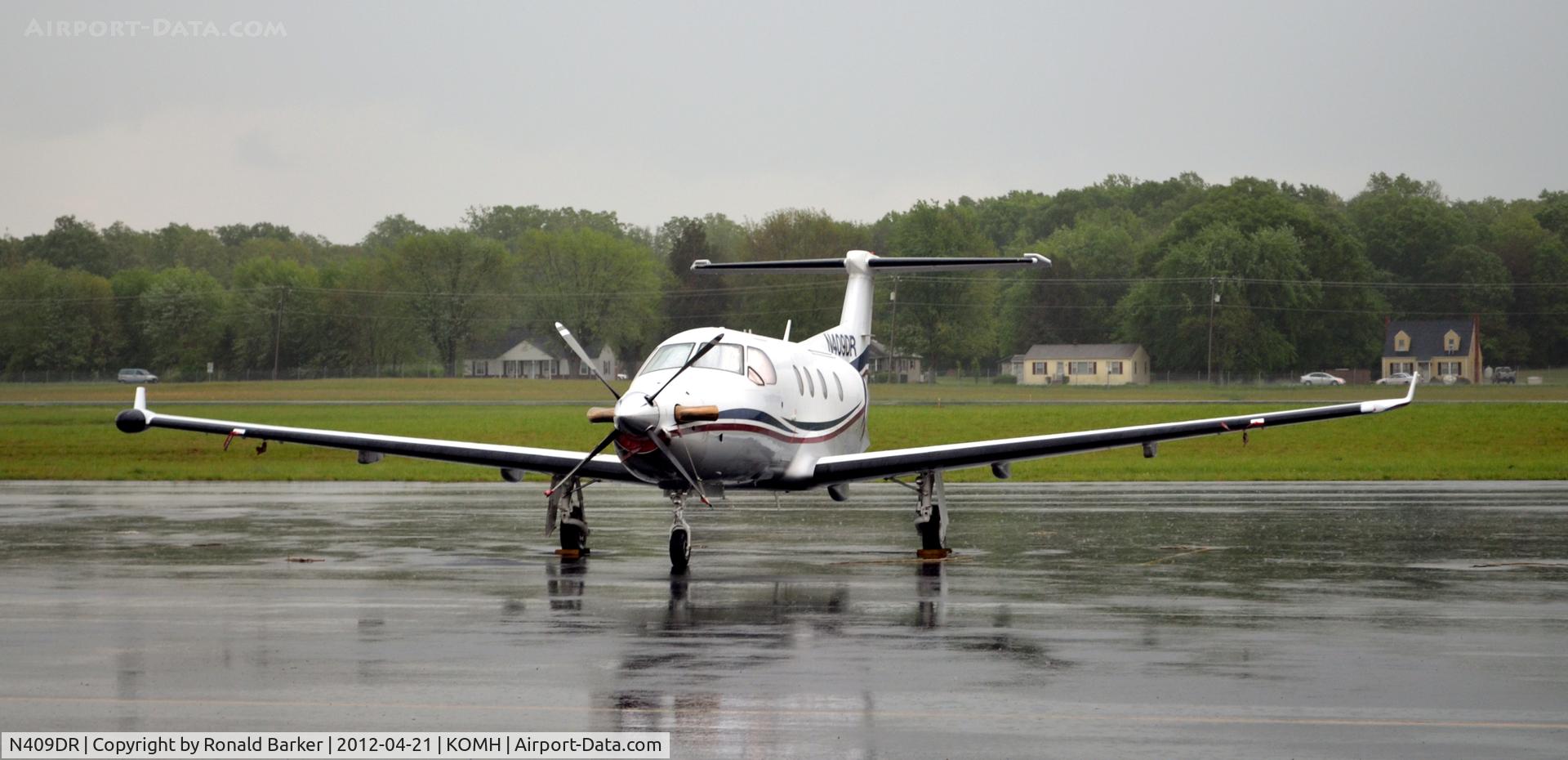 N409DR, 2000 Pilatus PC-12/45 C/N 377, Orange