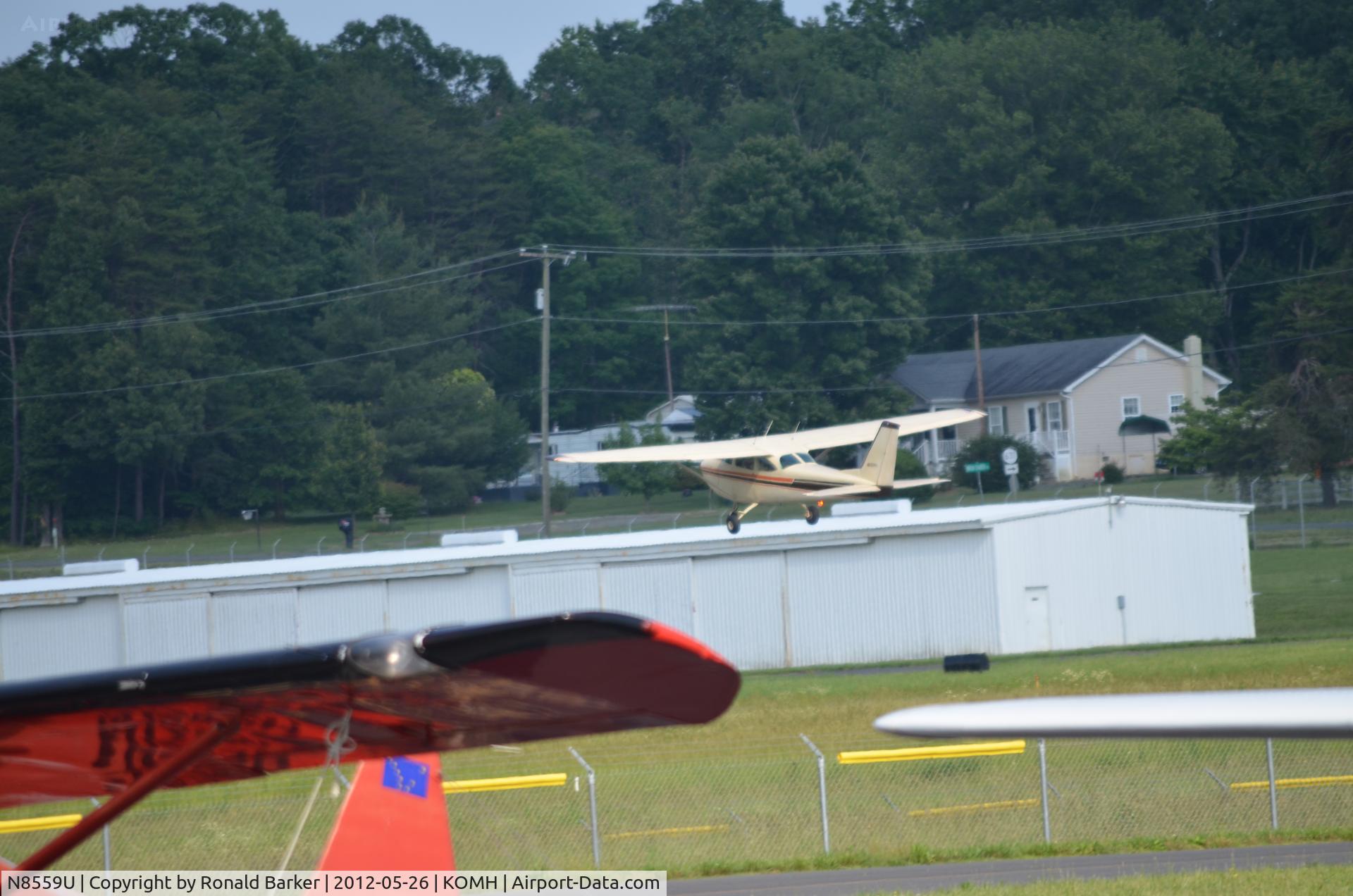 N8559U, 1965 Cessna 172F C/N 17252459, Takeoff Orange