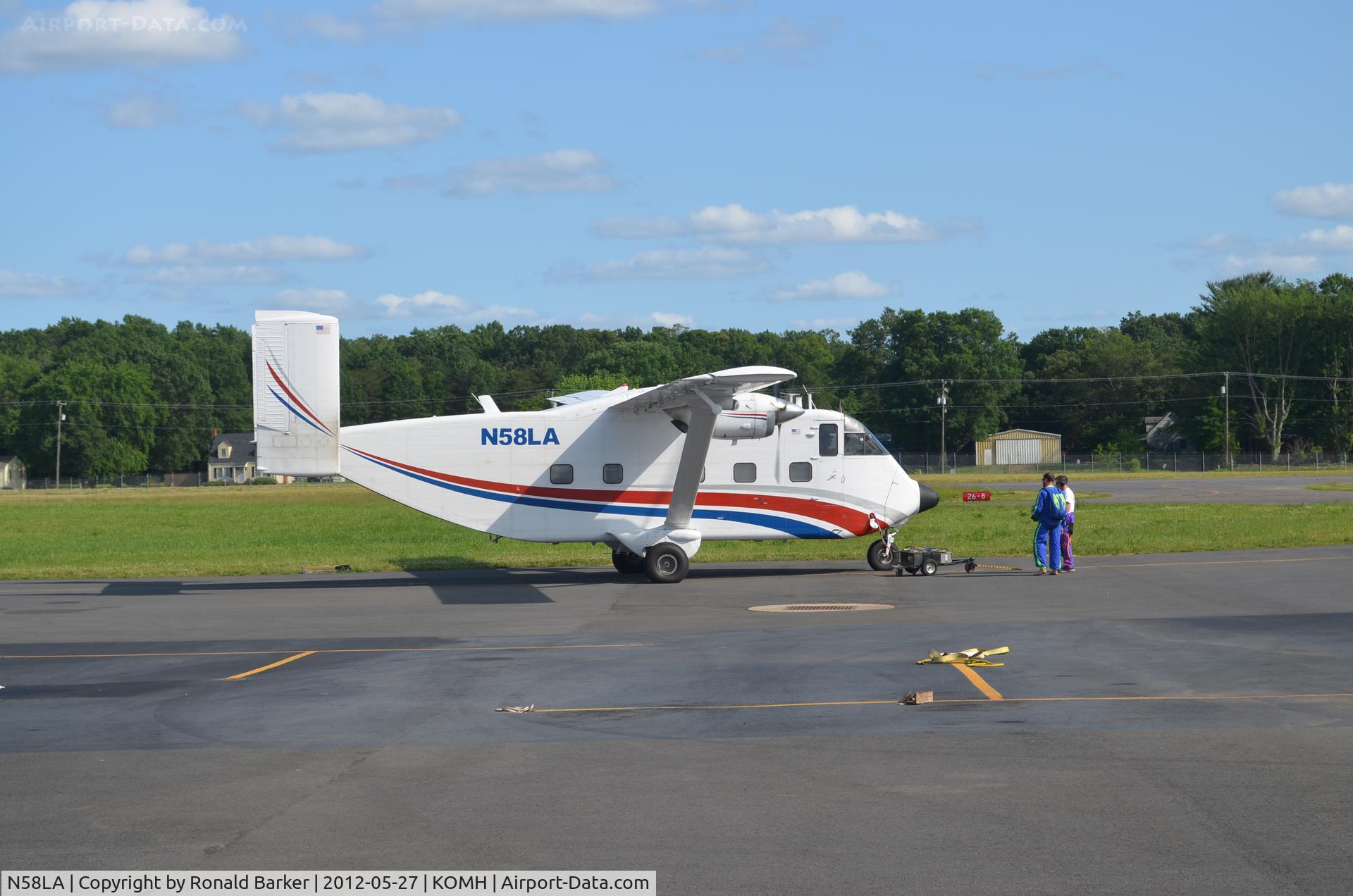 N58LA, 1982 Short SC-7 Skyvan 3A-100 C/N SH1979, Orange