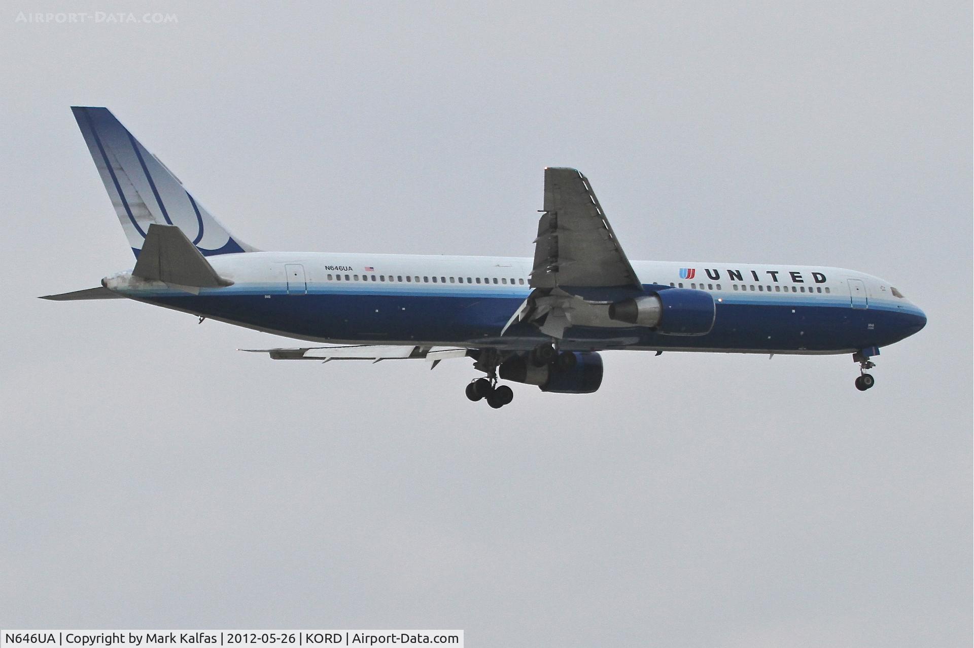 N646UA, 1992 Boeing 767-322/ER C/N 25283, United Airlines Boeing 767-322, UAL278 arriving from Washington Dulles Int'l/KIAD, RWY 10 approach KORD.