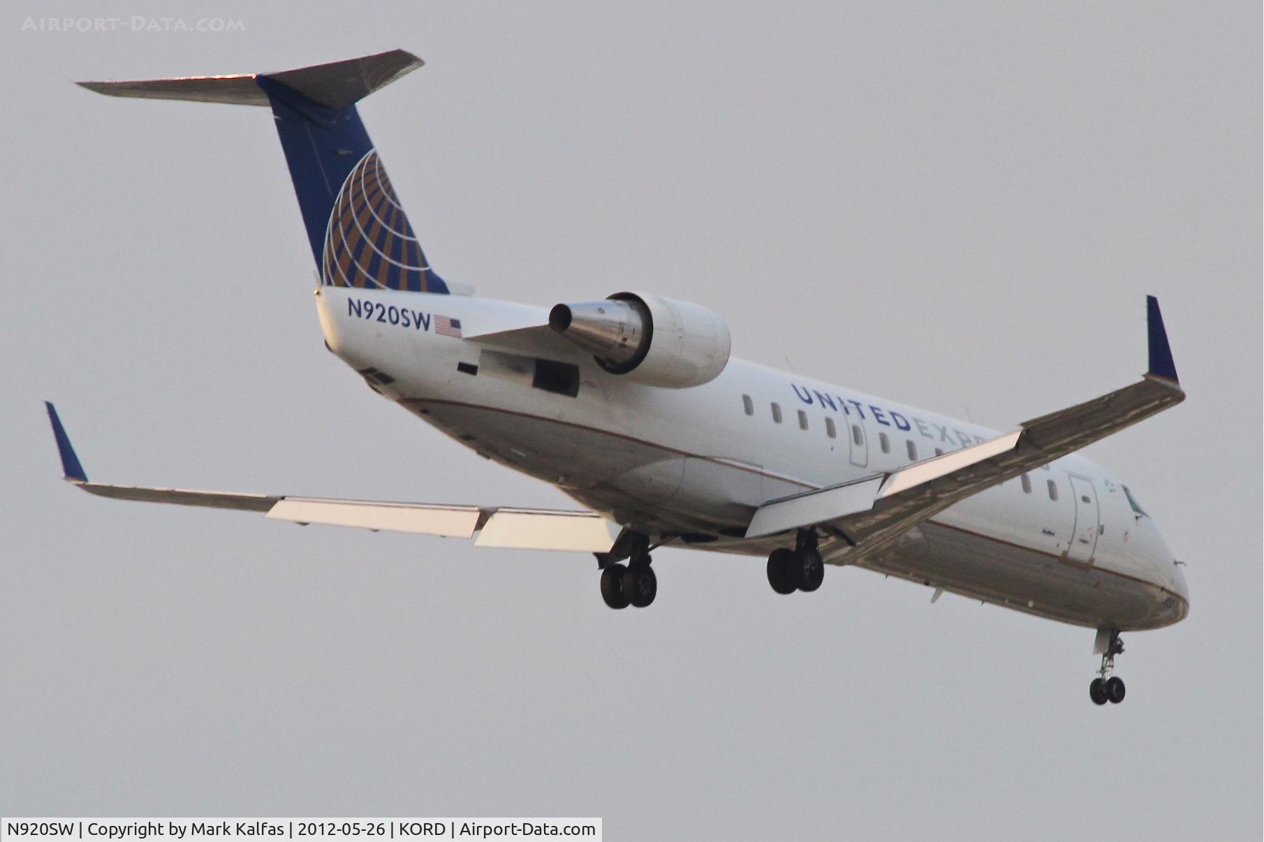 N920SW, 2002 Bombardier CRJ-200LR (CL-600-2B19) C/N 7660, SkyWest/United Express Bombardier CL-600-2B19, SKW5378 arriving from Dane Co Rgnl /KMSN, RWY 10 approach KORD.