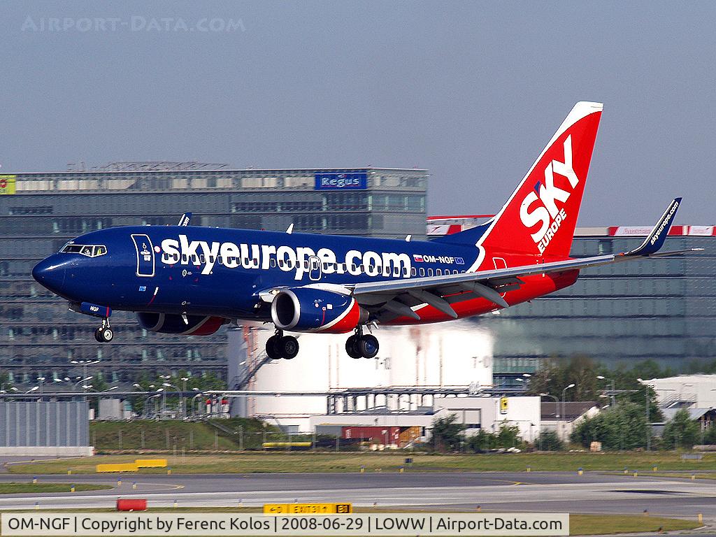 OM-NGF, 2006 Boeing 737-76N C/N 32680, Wien