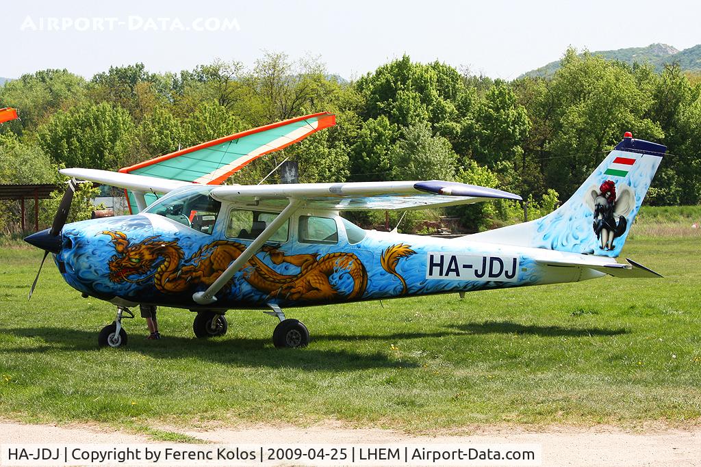 HA-JDJ, 1962 Cessna 182E Skylane Skylane C/N 18254279, Esztergom