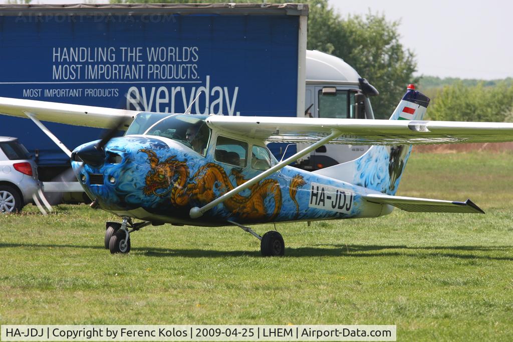 HA-JDJ, 1962 Cessna 182E Skylane Skylane C/N 18254279, Esztergom