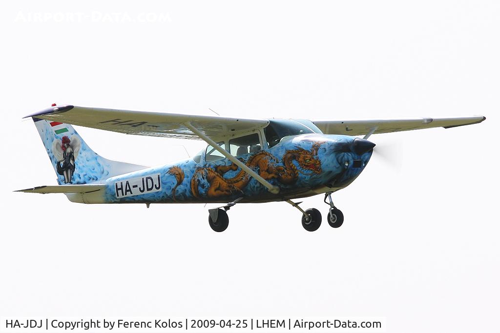 HA-JDJ, 1962 Cessna 182E Skylane Skylane C/N 18254279, Esztergom