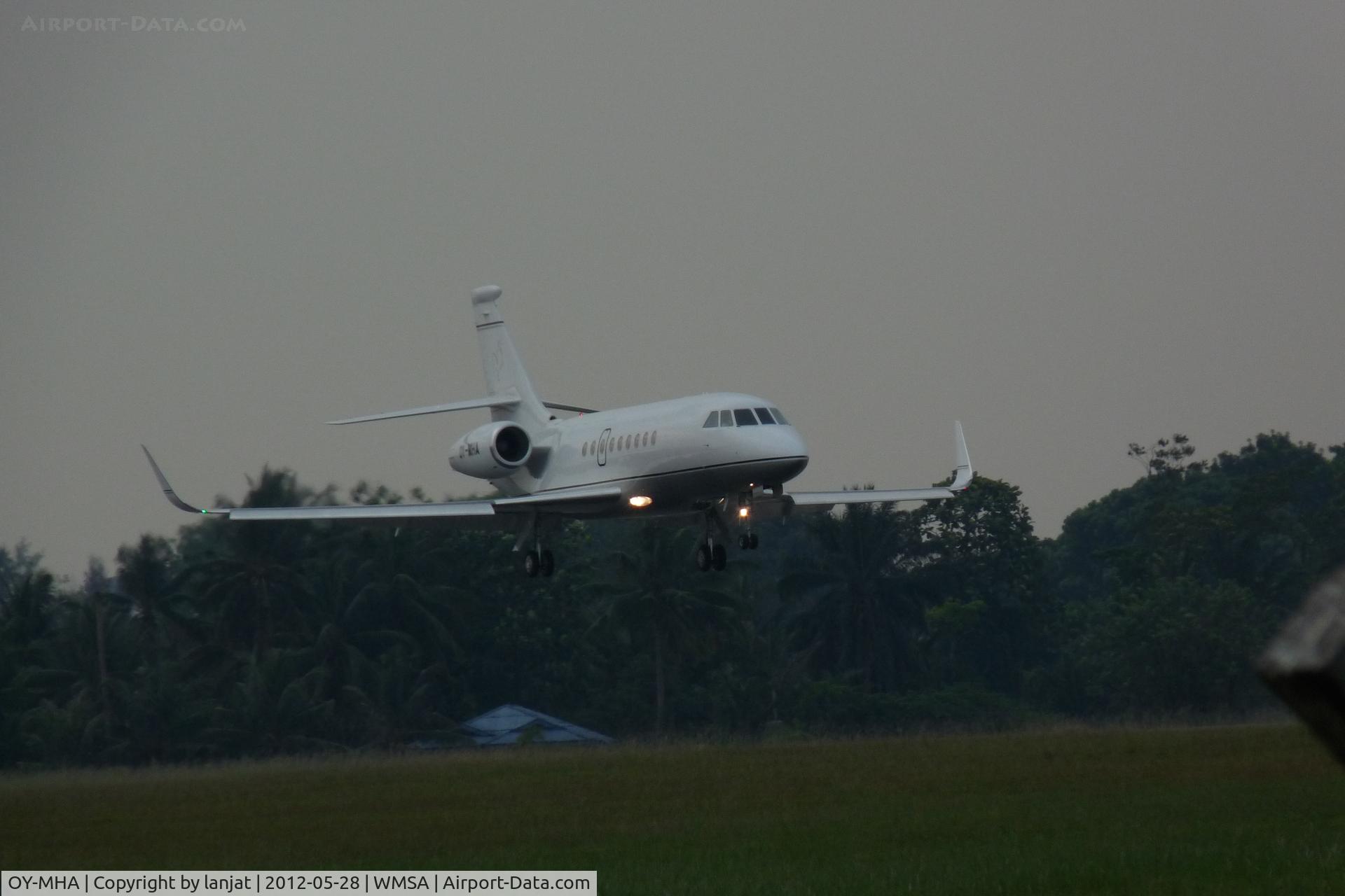OY-MHA, 2008 Dassault Falcon 2000EX C/N 156, Evening Arrival