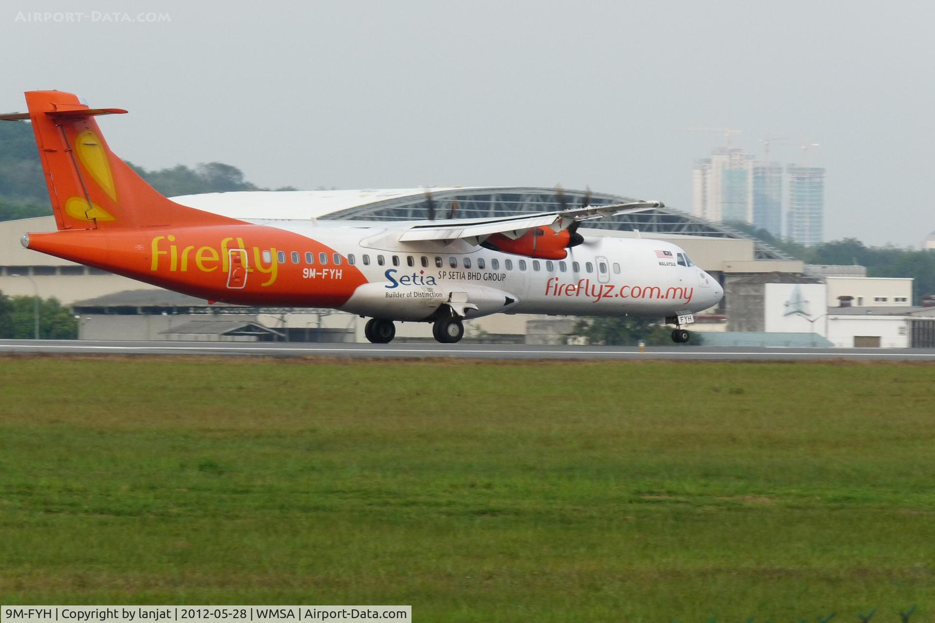 9M-FYH, 2010 ATR 72-212A C/N 934, Touch Down