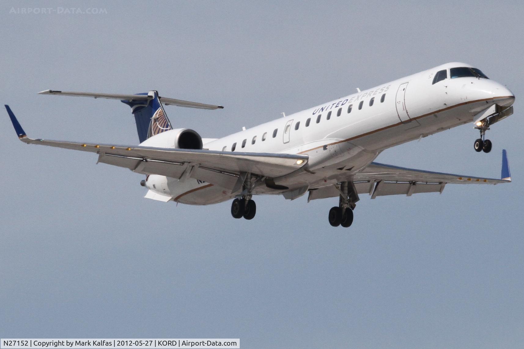 N27152, 2003 Embraer ERJ-145XR (EMB-145XR) C/N 145759, ExpressJet/United Express Embraer EMB-145XR, ASQ5990 arriving from Lincoln /KLNK, RWY 14R approach KORD.