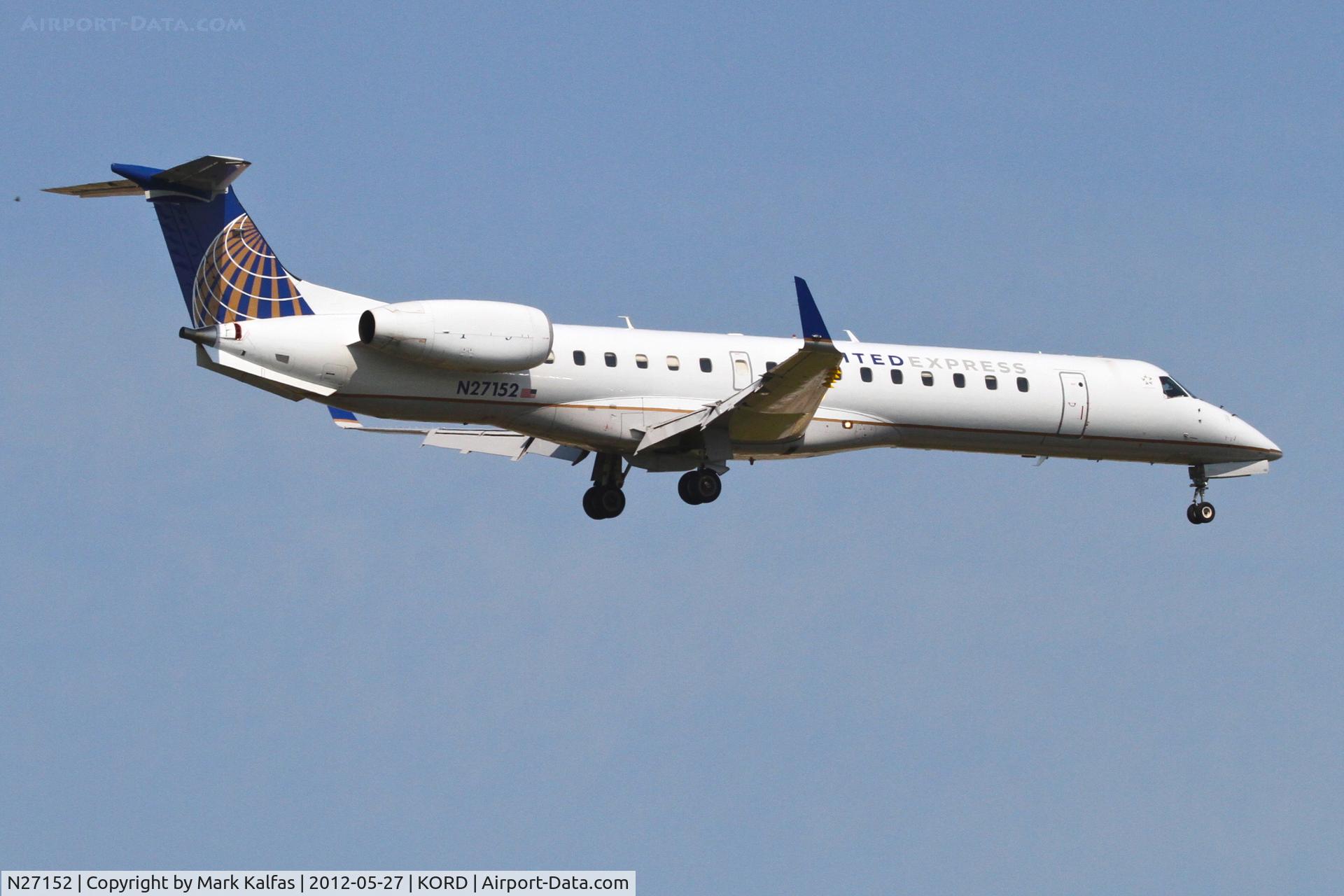 N27152, 2003 Embraer ERJ-145XR (EMB-145XR) C/N 145759, ExpressJet/United Express Embraer EMB-145XR, ASQ5990 arriving from Lincoln /KLNK, RWY 14R approach KORD.