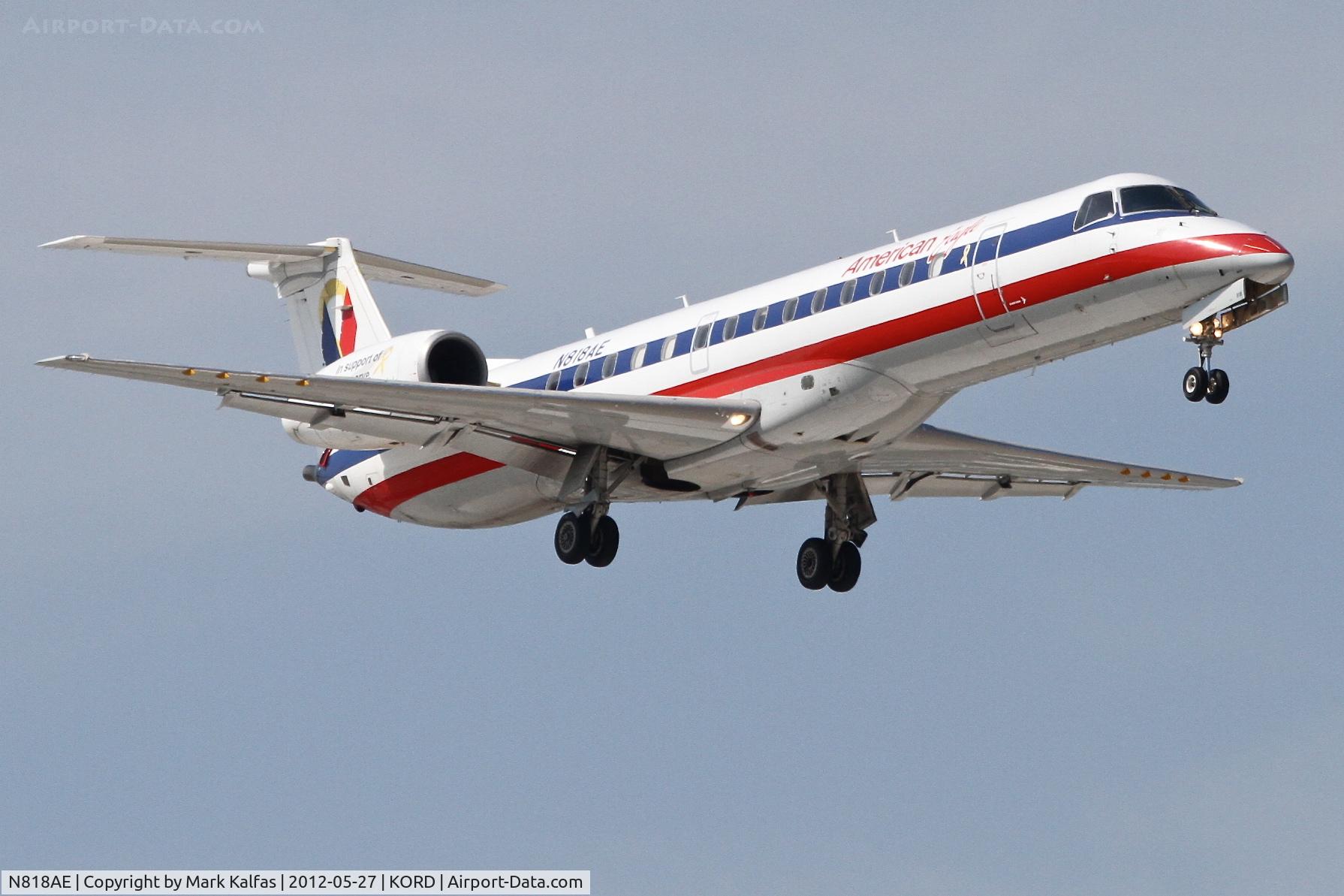 N818AE, 2002 Embraer ERJ-140LR (EMB-135KL) C/N 145561, American Eagle Embraer EMB-135KL, EGF3957 arriving from Memphis Int'l /KMEM, RWY 14R approach KORD.