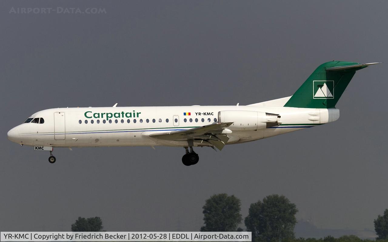 YR-KMC, 1996 Fokker 70 (F-28-0070) C/N 11569, moments prior touchdown