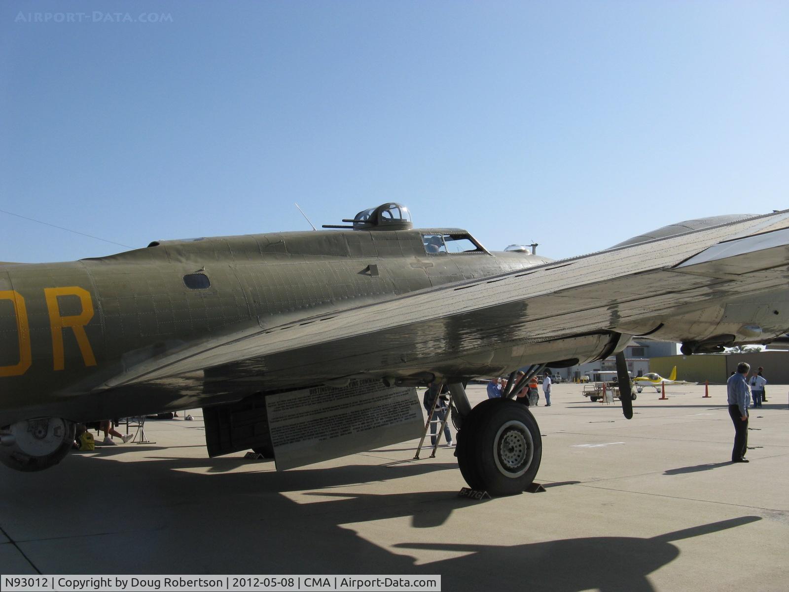 N93012, 1944 Boeing B-17G-30-BO Flying Fortress C/N 32264, 1944 Boeing B-17G FLYING FORTRESS 'Nine O Nine', right main landing gear, mains do not retract fully behind engines 2 & 3, but tail gear does retract fully