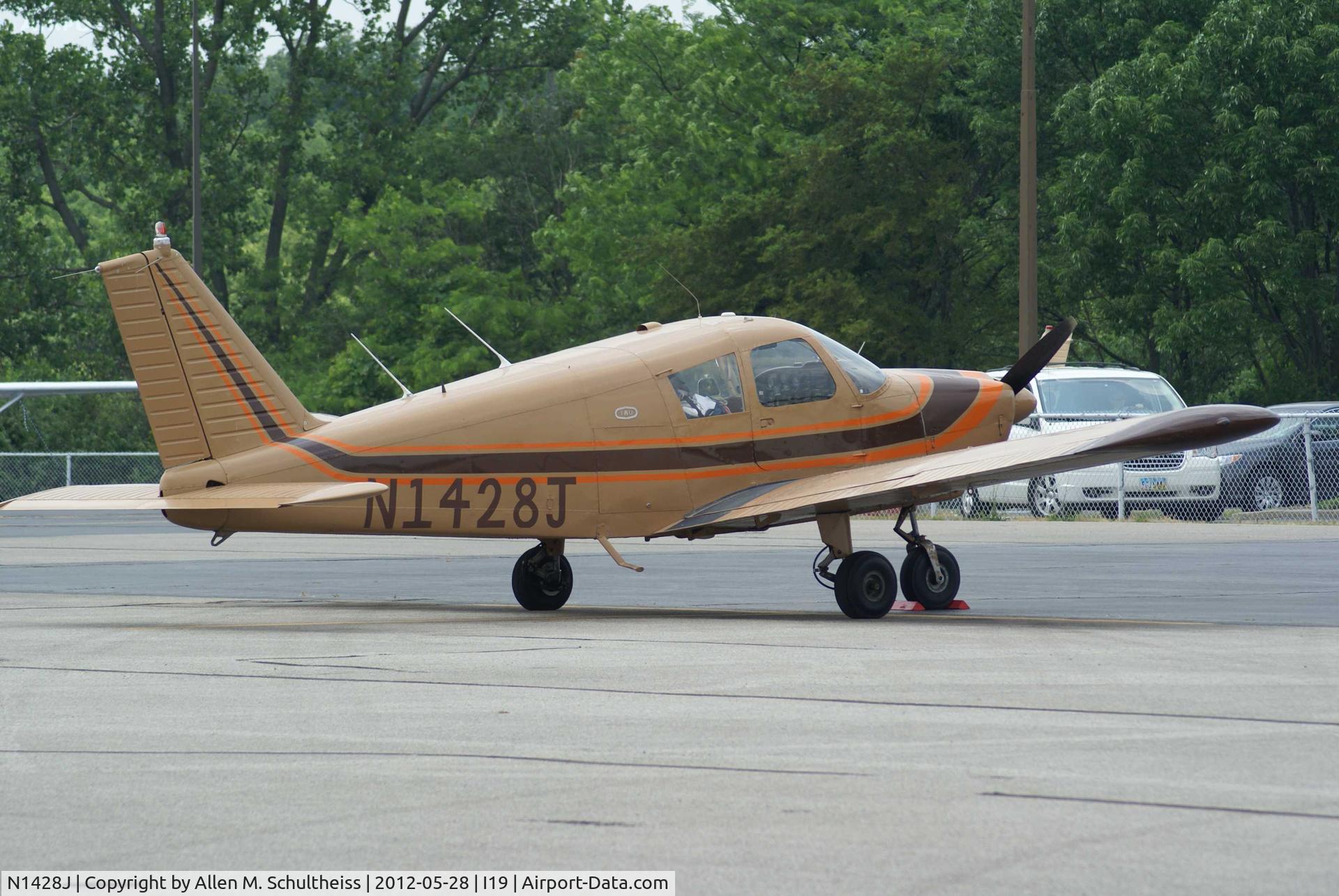 N1428J, 1966 Piper PA-28-180 C/N 28-3539, 1966 Piper PA-28-180
