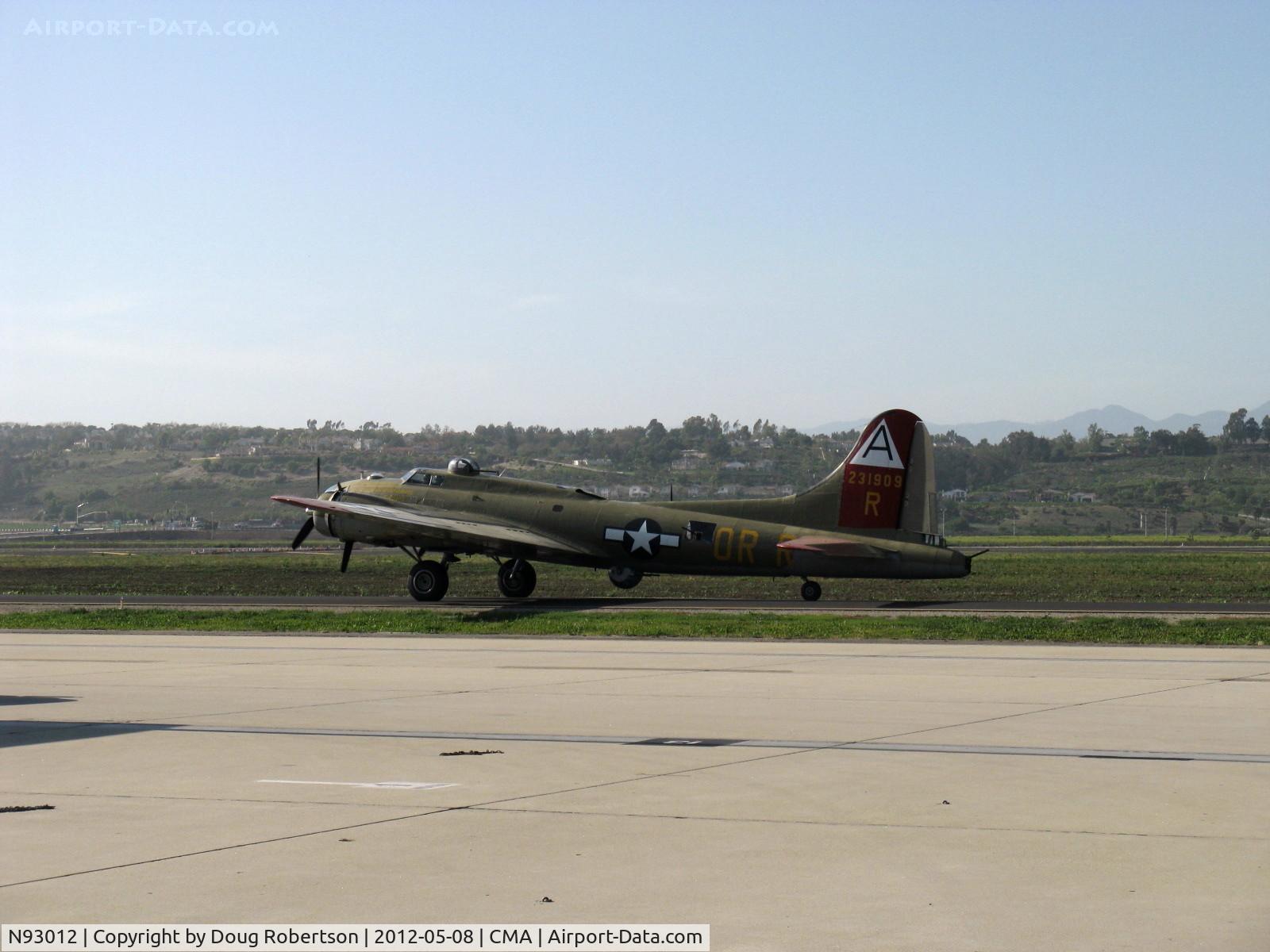 N93012, 1944 Boeing B-17G-30-BO Flying Fortress C/N 32264, 1944 Boeing B-17G FLYING FORTRESS 'Nine O Nine', four turbocharged Wright Cyclone R-1820-97 1,200 Hp each, one of JUST ELEVEN B-17s STILL FLYING. taxi to Rwy 26 for takeoff