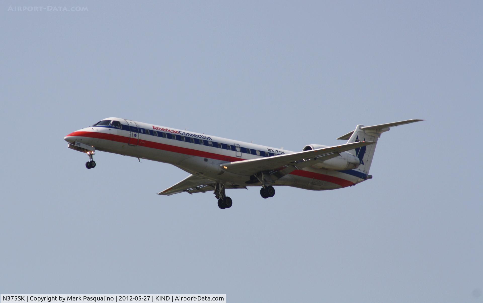 N375SK, 2002 Embraer ERJ-140LR (EMB-135KL) C/N 145569, EMB-135KL