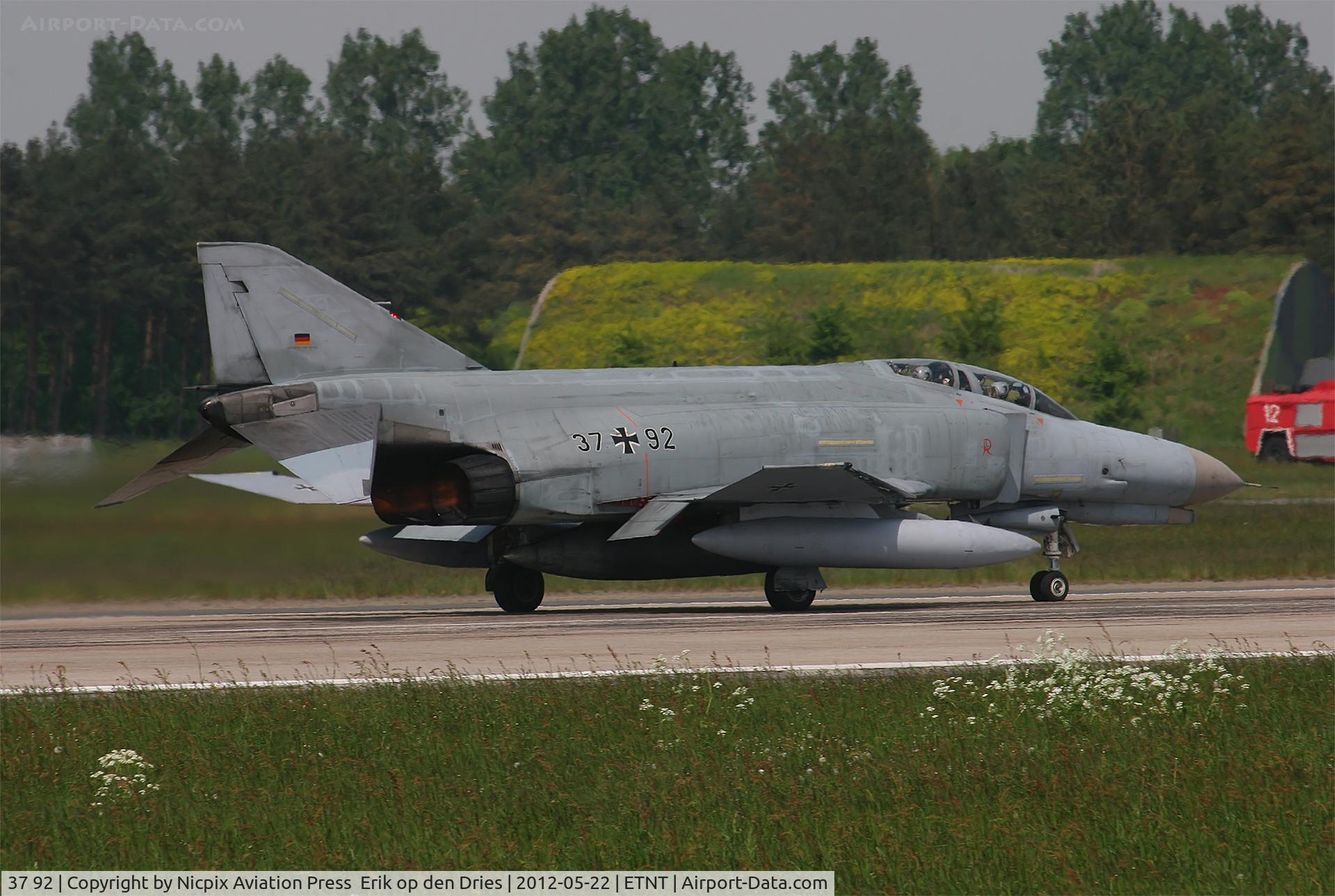 37 92, 1972 McDonnell Douglas F-4F Phantom II C/N 4581, QRA-bird 3792 on its' take off run.