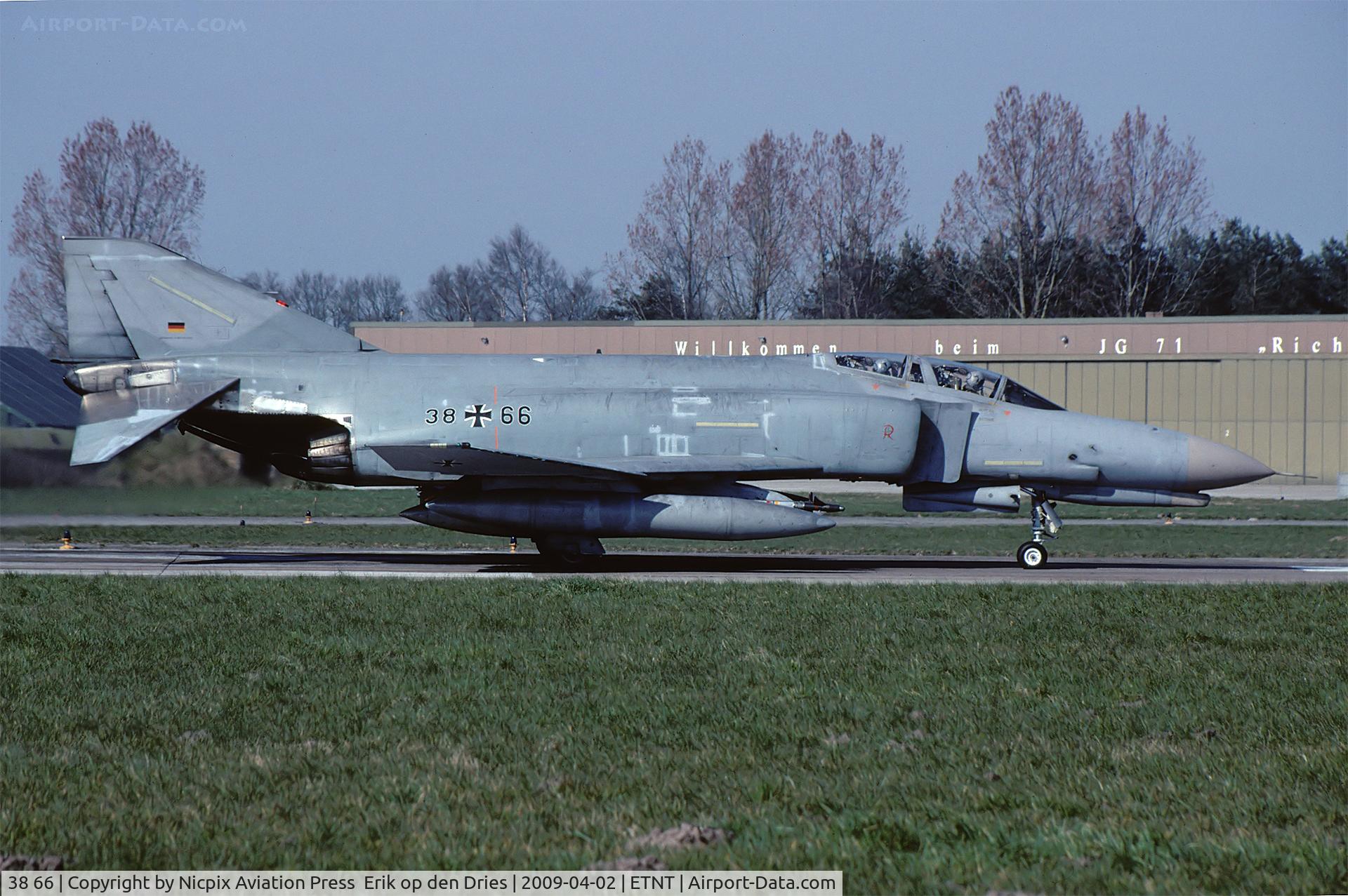38 66, 1972 McDonnell Douglas F-4F Phantom II C/N 4784, 3866 was a QRA-bird