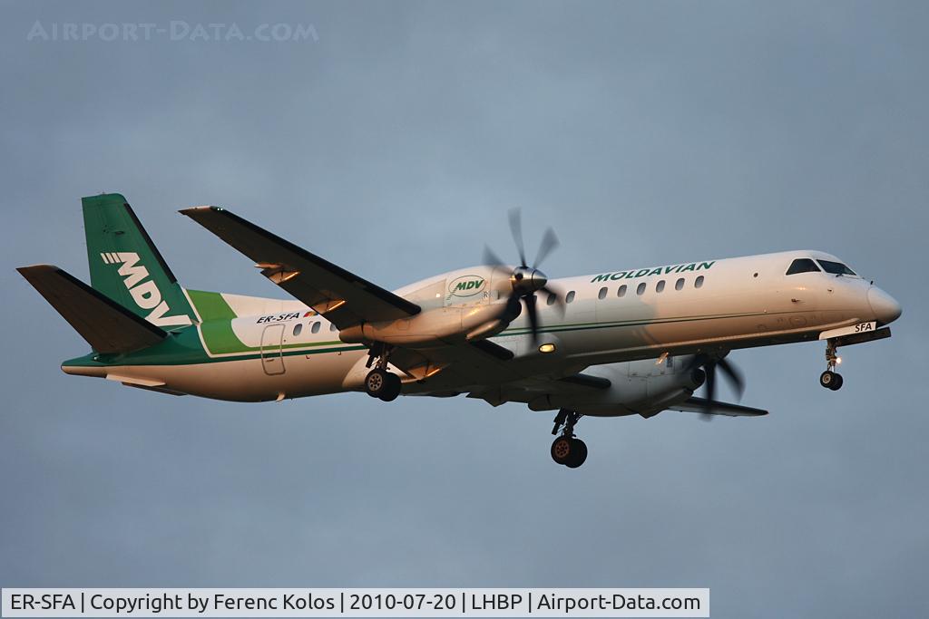 ER-SFA, 1998 Saab 2000 C/N 2000-056, Ferihegy