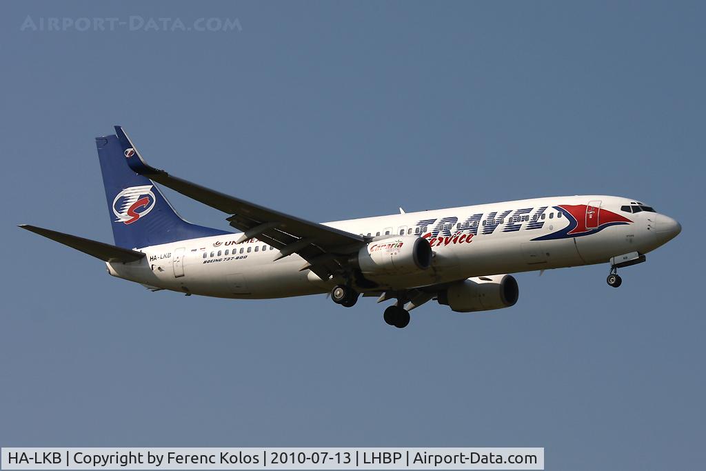 HA-LKB, 2004 Boeing 737-86Q C/N 30294, Ferihegy