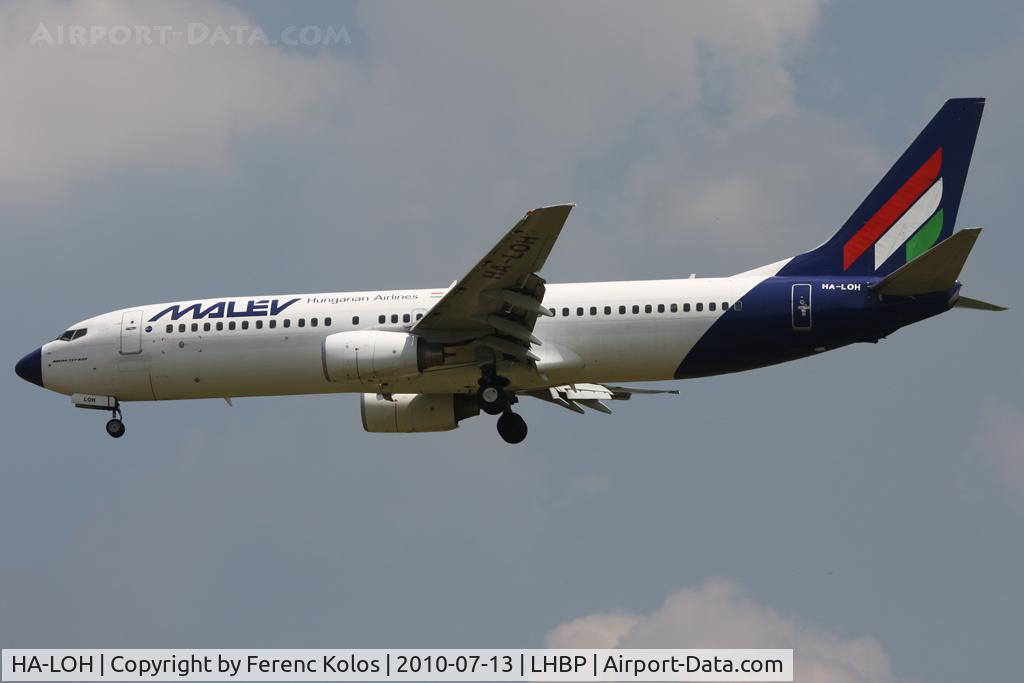 HA-LOH, 2004 Boeing 737-8Q8 C/N 30667, Ferihegy