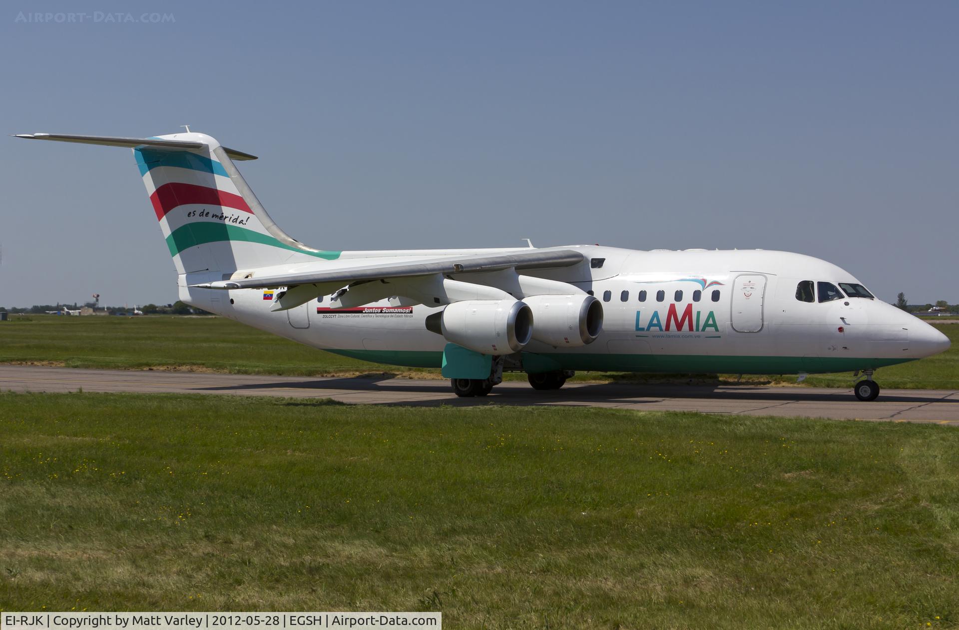 EI-RJK, 1999 British Aerospace Avro 146-RJ85A C/N E2348, About to depart EGSH.