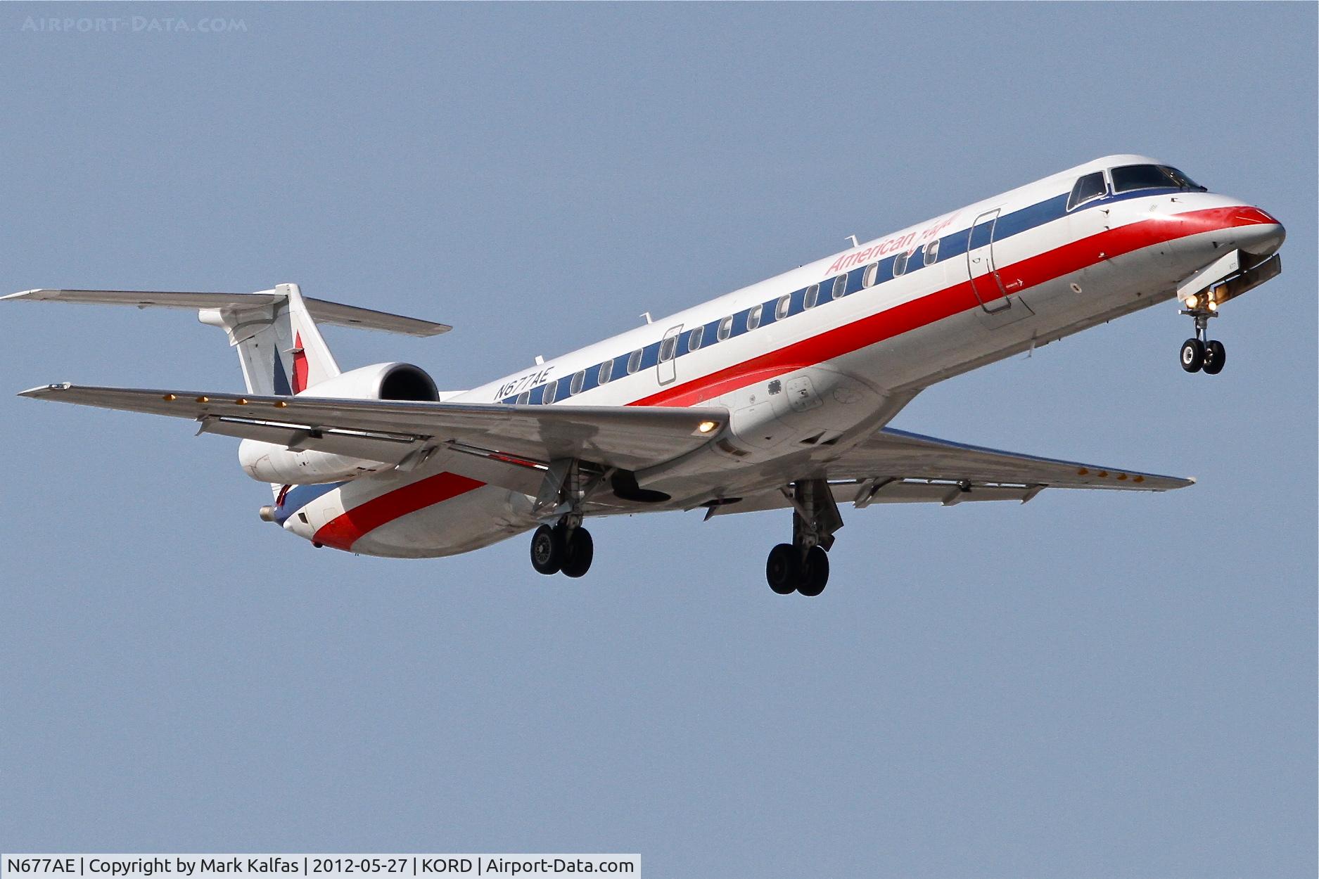 N677AE, 2004 Embraer ERJ-145LR (EMB-145LR) C/N 14500810, American Eagle Embraer EMB-145LR, EGF4211 arriving from Sioux City - Gateway /KSUX, RWY 14R approach KORD.