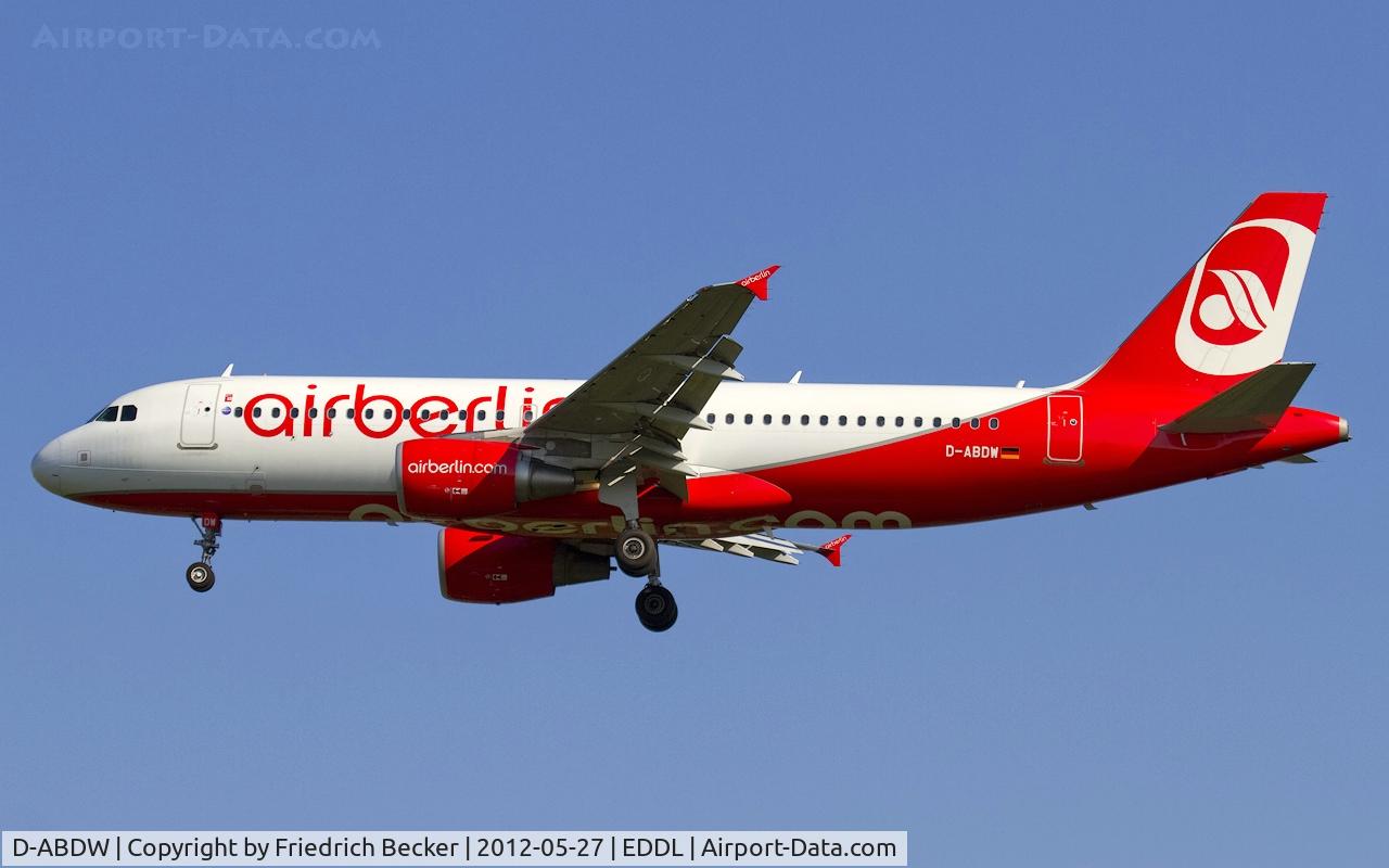 D-ABDW, 2009 Airbus A320-214 C/N 3945, on final RW05R