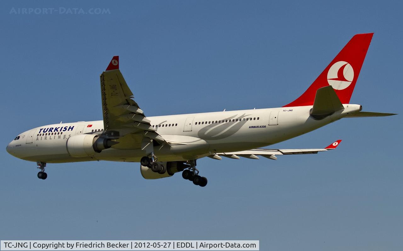 TC-JNG, 2002 Airbus A330-202 C/N 504, on final RW05R