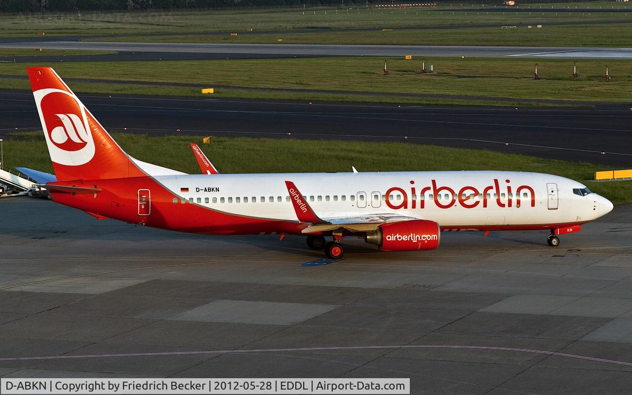 D-ABKN, 2010 Boeing 737-86J C/N 37756, taxying to the active