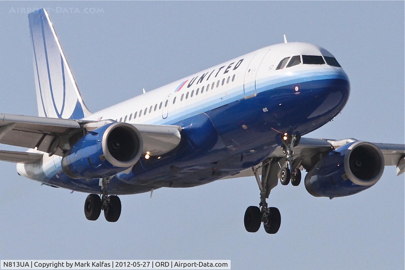 N813UA, 1998 Airbus A319-131 C/N 858, N813UA - United Airlines Airbus A319-131, United's flight #245 arriving from Vancouver International /CYVR, on approach RWY 14R O'hare International.