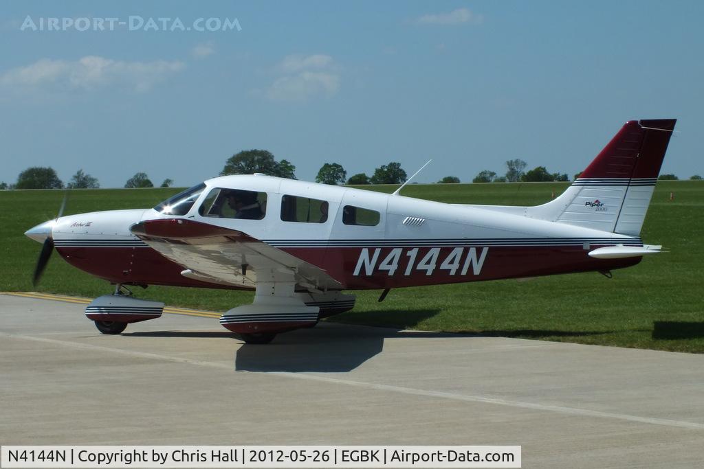N4144N, 2000 Piper PA-28-181 Cherokee Archer III C/N 2843361, at AeroExpo 2012