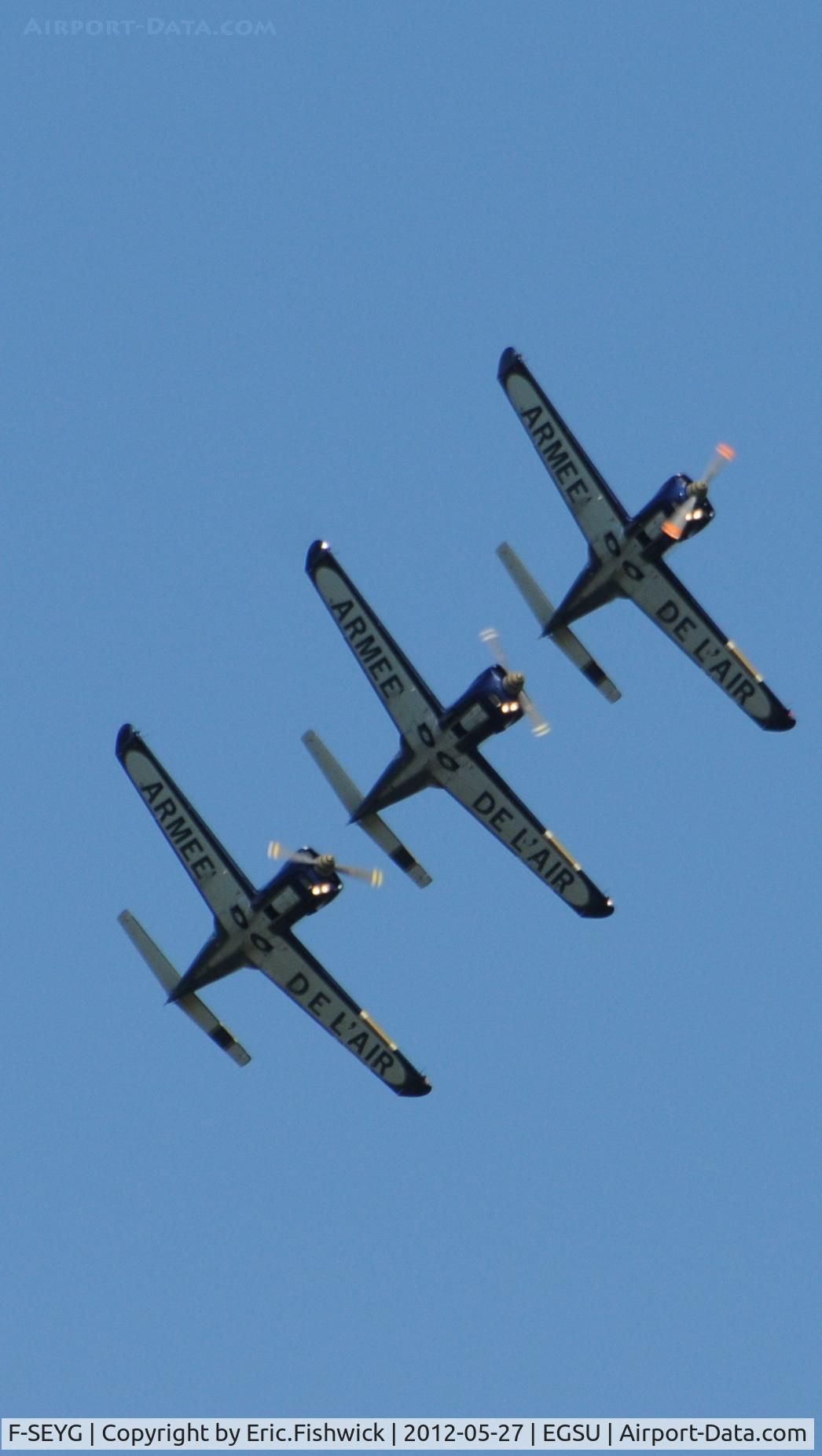 F-SEYG, Socata TB-30 Epsilon C/N 116, 5. F-SEYG (French Airforce Patrouille Cartouche Dore) at IWM Duxford Jubilee Airshow, May 2012.