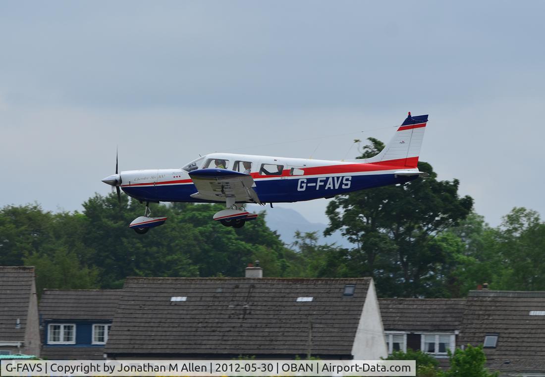 G-FAVS, 1975 Piper PA-32-300 Cherokee Six Cherokee Six C/N 32-7540091, Landing at Oban (Connel) airport.