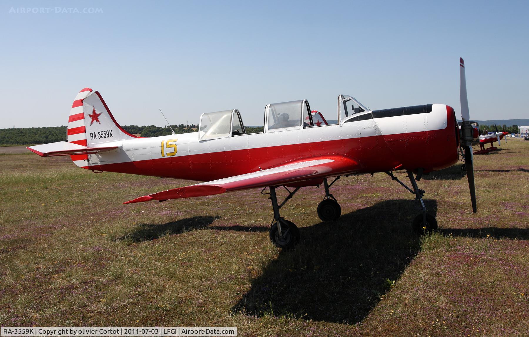 RA-3559K, Yakovlev Yak-52 C/N 866915, profil view