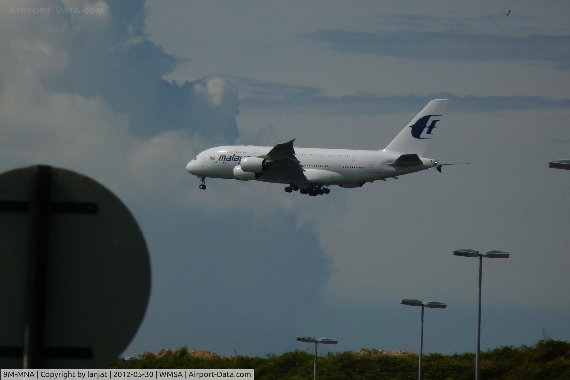 9M-MNA, 2011 Airbus A380-841 C/N 078, Original Version