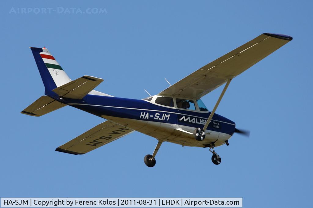 HA-SJM, Cessna 172M C/N 17261908, Dunakeszi