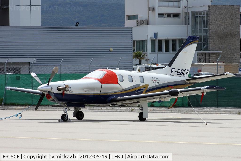 F-GSCF, 2006 Socata TBM-850 C/N 383, Parked