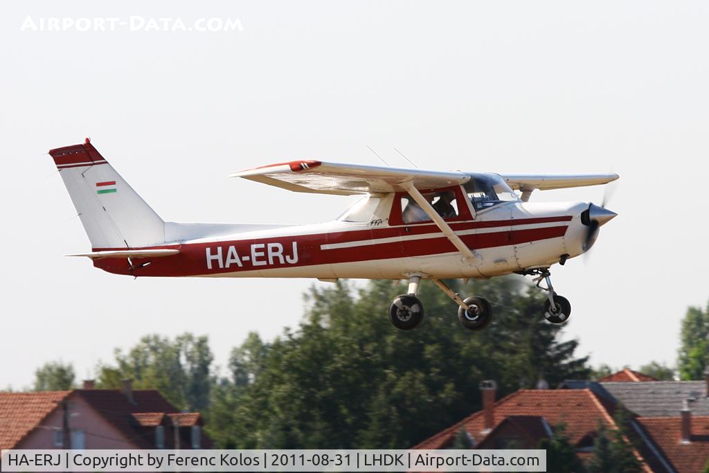 HA-ERJ, 1977 Cessna 152 C/N 15279885, Dunakeszi