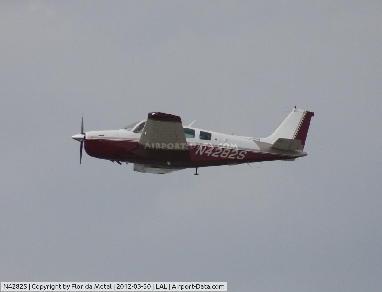 N4282S, 1976 Beech A36 Bonanza 36 C/N E-946, Beech A36
