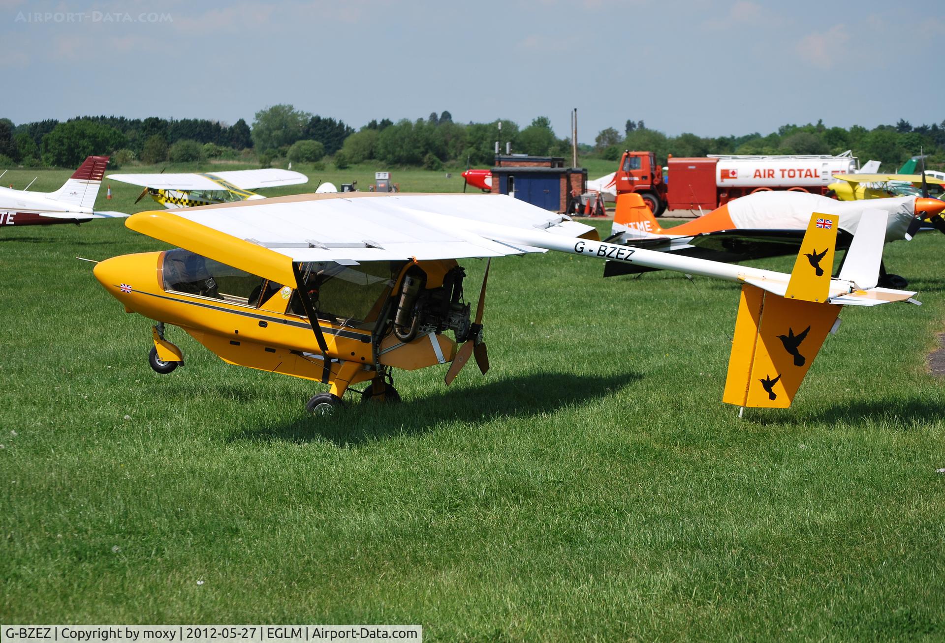 G-BZEZ, 2000 CFM Streak Shadow SA C/N PFA 206-13503, Streak Shadow at White Waltham