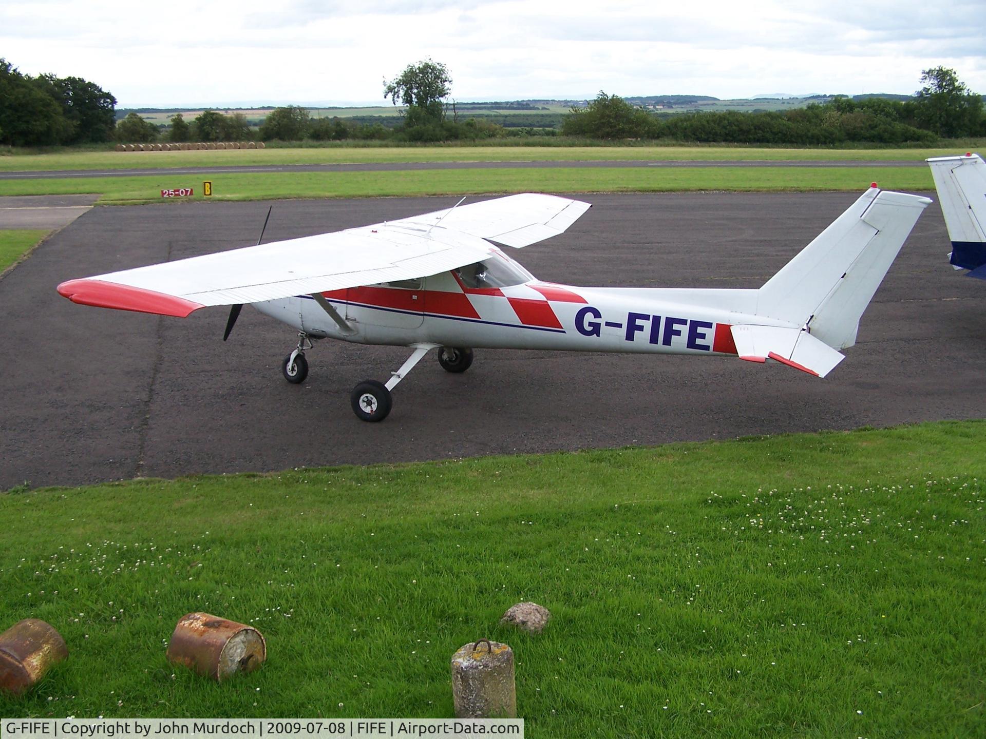 G-FIFE, 1979 Reims FA152 Aerobat C/N 0351, Training aircraft based at Fife