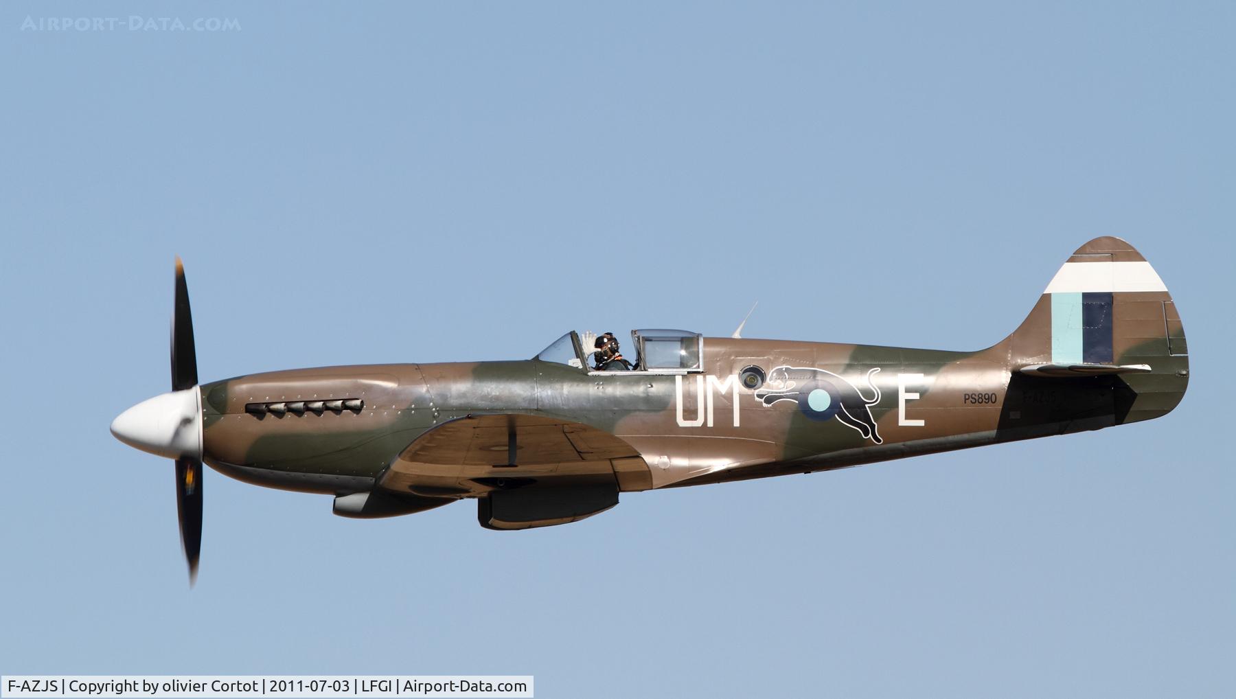 F-AZJS, 1944 Supermarine 389 Spitfire PR.XIX C/N 6S/585110, hello !