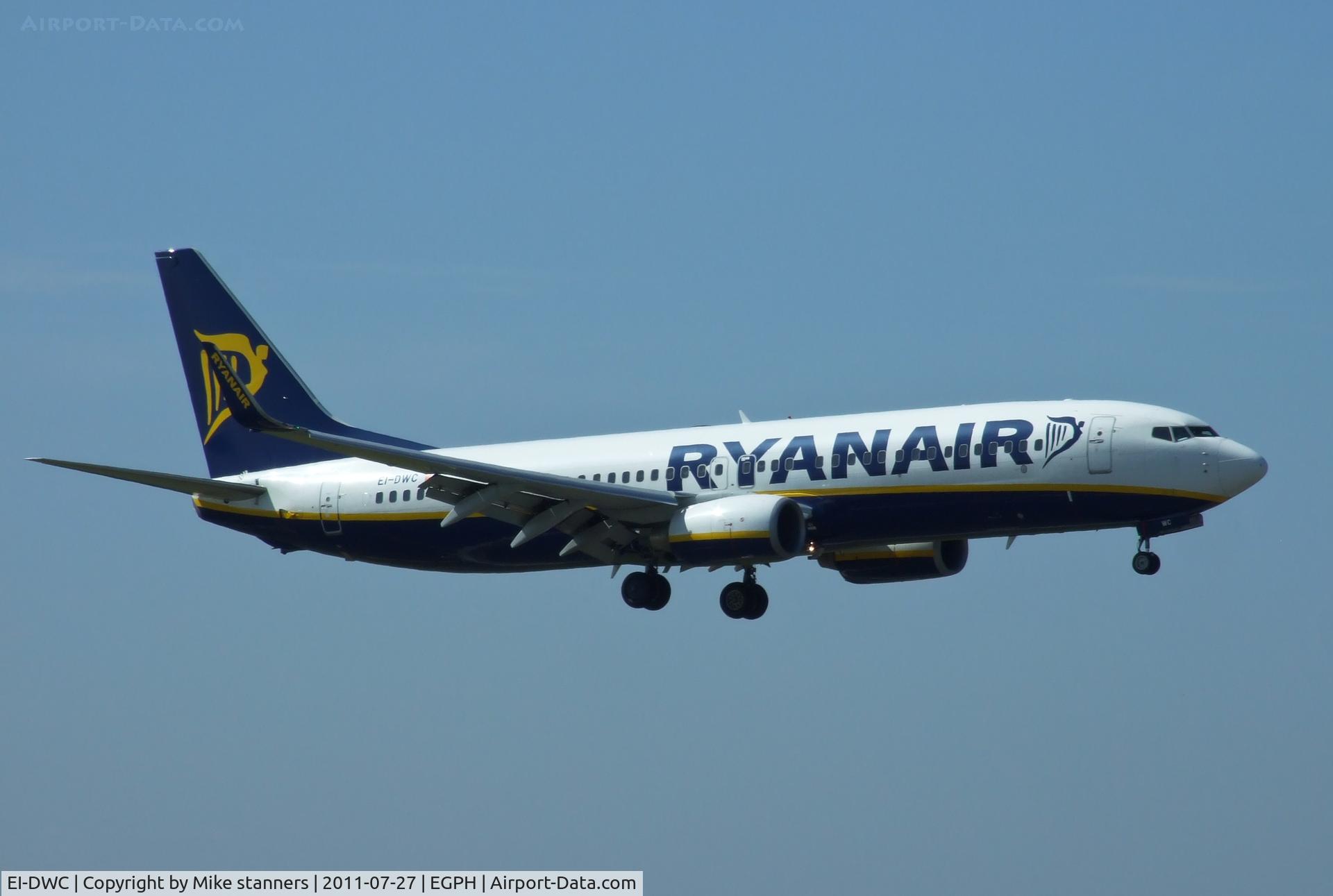 EI-DWC, 2007 Boeing 737-8AS C/N 36076, 