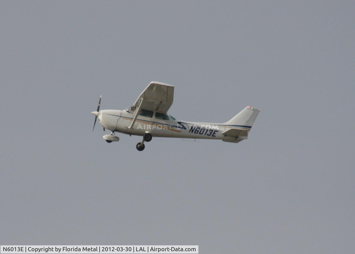 N6013E, 1978 Cessna 172N C/N 17271983, Cessna 172N