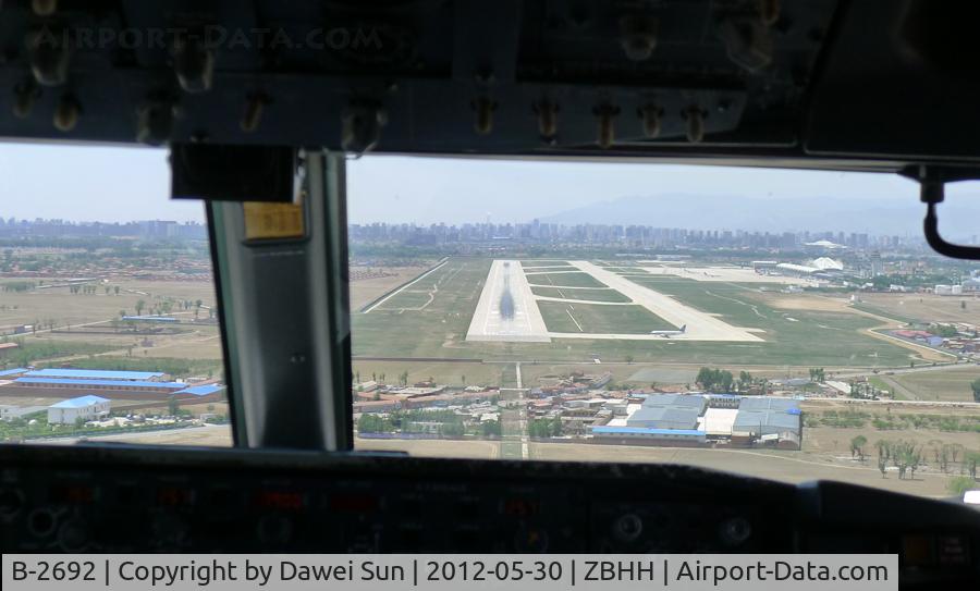 B-2692, 2001 Boeing 737-8Q8 C/N 28241, Hohhot Baita International Airport, Hohhot, Inner Mongolia, China