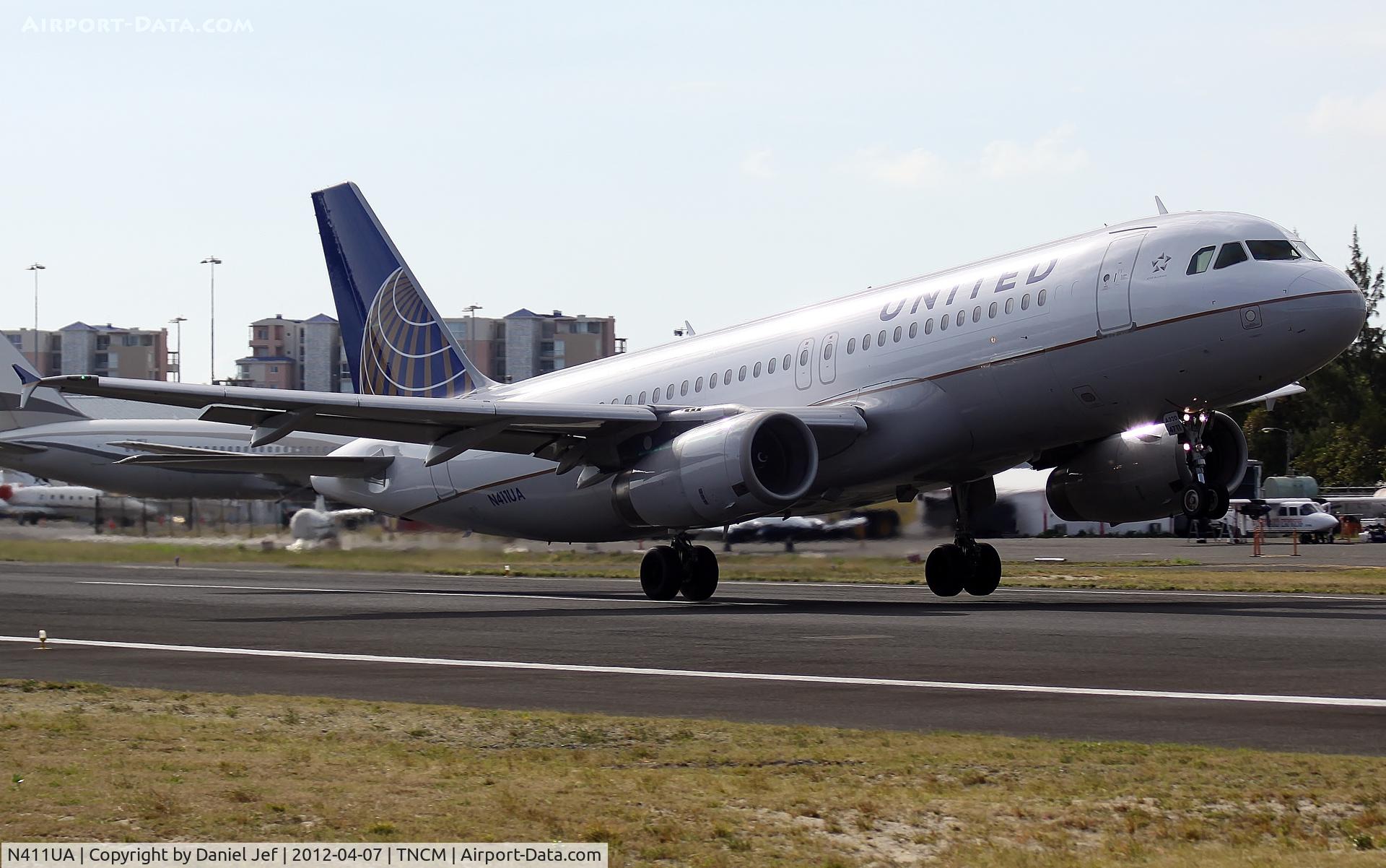 N411UA, 1994 Airbus A320-232 C/N 464, N411UA
