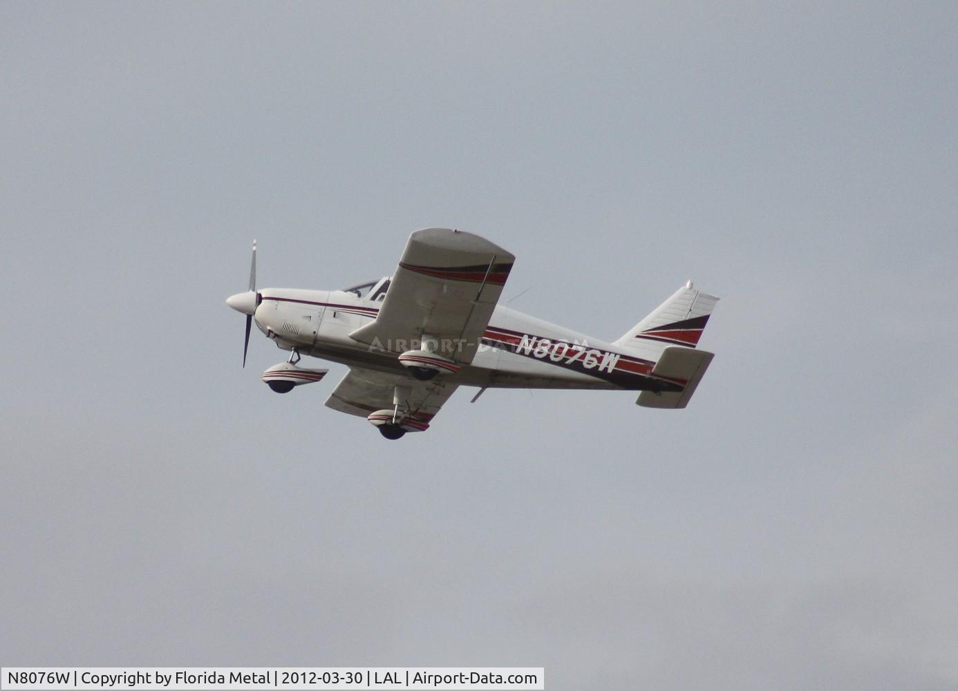 N8076W, 1965 Piper PA-28-180 C/N 28-2165, PA-28-180