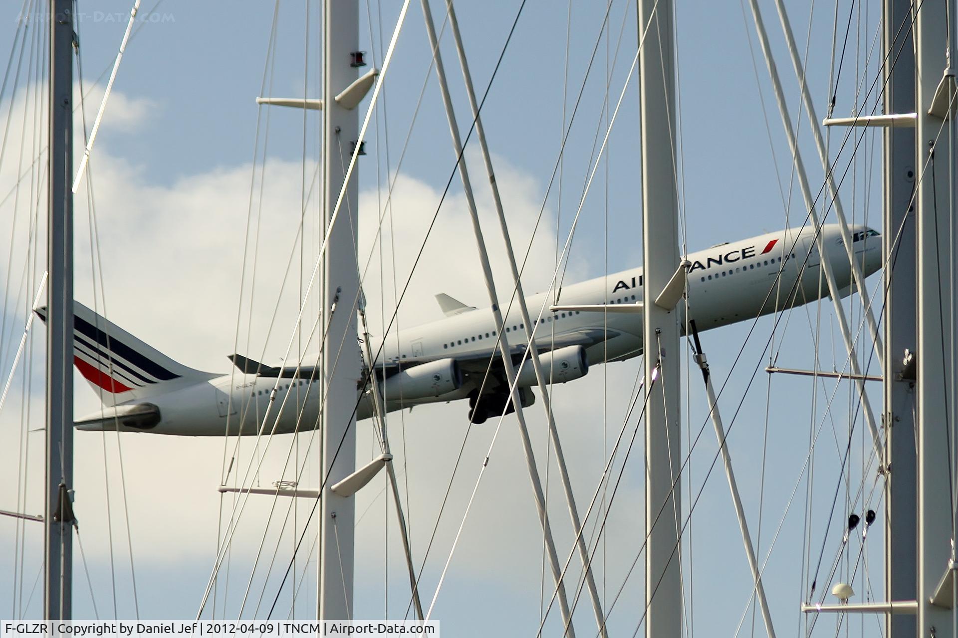 F-GLZR, 1999 Airbus A340-313X C/N 307, F-GLZR